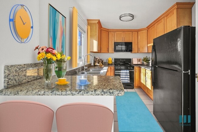 Building Photo - Stoner Nine by WIseman