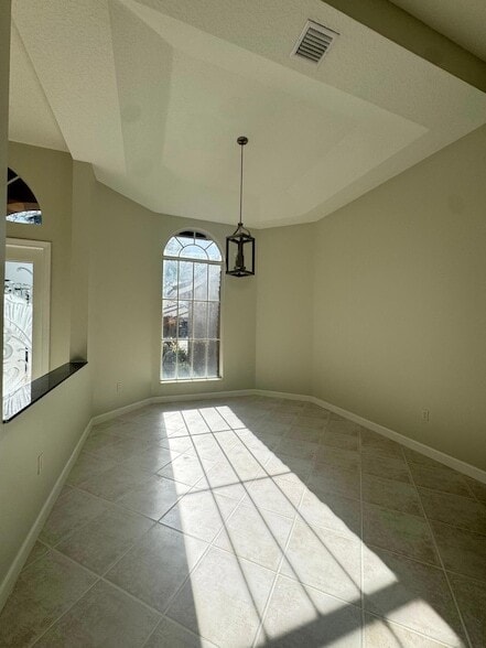 Building Photo - 6740 NW 105th Ln