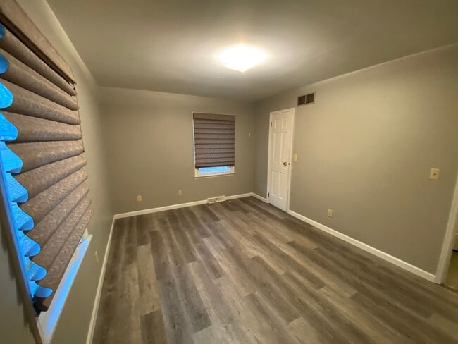 Building Photo - -TSC school District