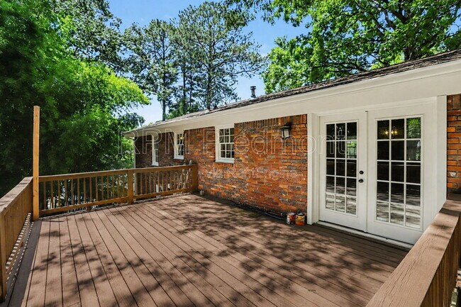 Building Photo - 2931 Appling Cir