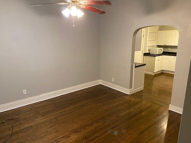 Building Photo - 3114 N Clybourn Ave