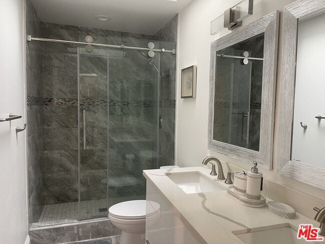 Building Photo - 5316 W 119th Pl