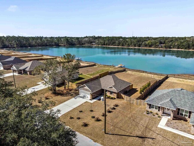 Building Photo - 7911 Twin Lake Dr