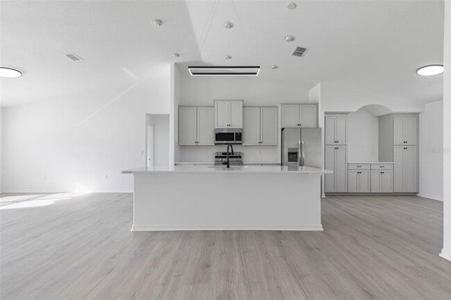 Building Photo - 3 Zaun Ct