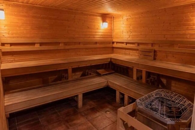 Building Photo - COMING SOON! Desirable North Park 2 BR 2BA Unit in Prestigious La Boheme