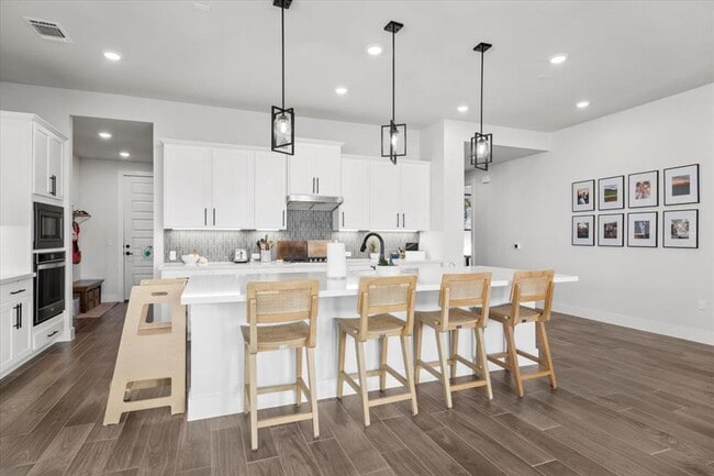 Building Photo - 8201 Donnie Jct Wy