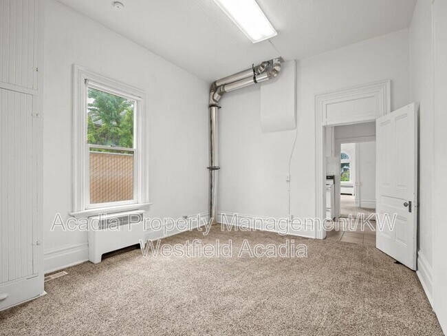 Building Photo - 256 N 500 W