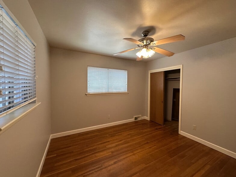 Building Photo - 5538 Rich Rd