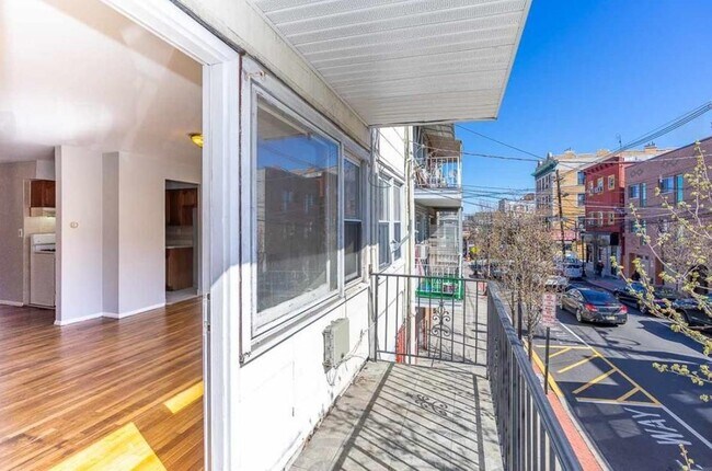 Building Photo - 3507 New York Ave