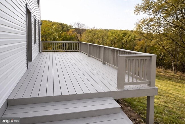 Building Photo - 970 Brownsville Rd