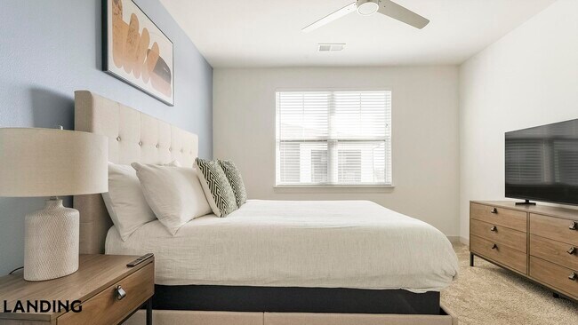 Building Photo - 11900 Marquina Blvd