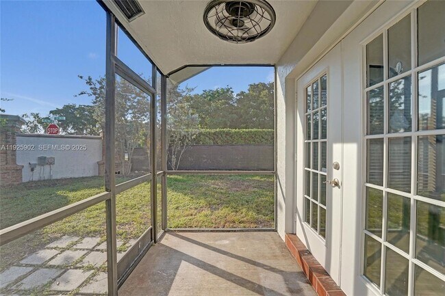 Building Photo - 9012 Lake Park Cir S