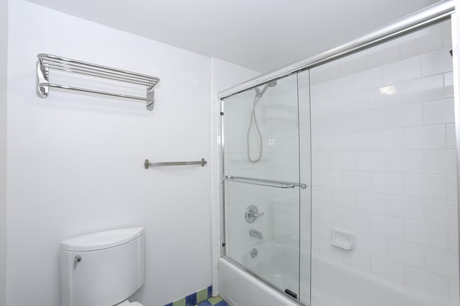 Building Photo - Luxurious Live/Work Loft in great DogPatch...