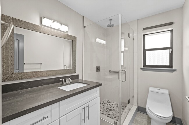Building Photo - 5522 Braesvalley Dr