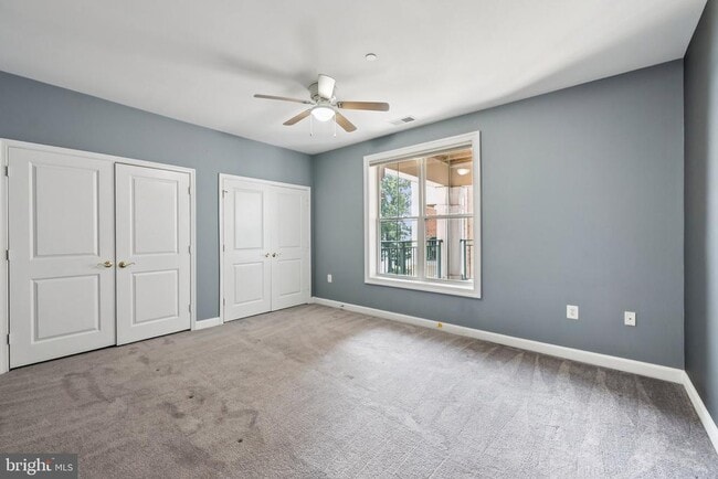 Building Photo - 440 Belmont Bay Dr