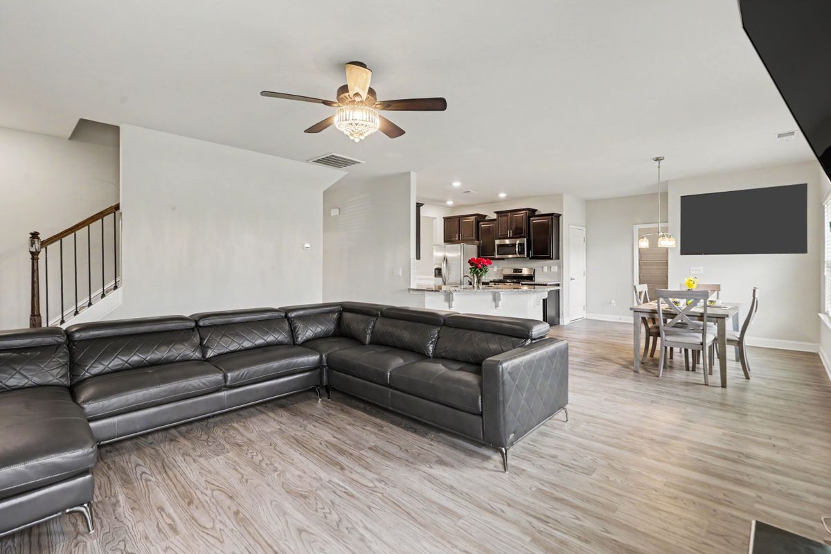 Building Photo - 837 Everleigh Ct