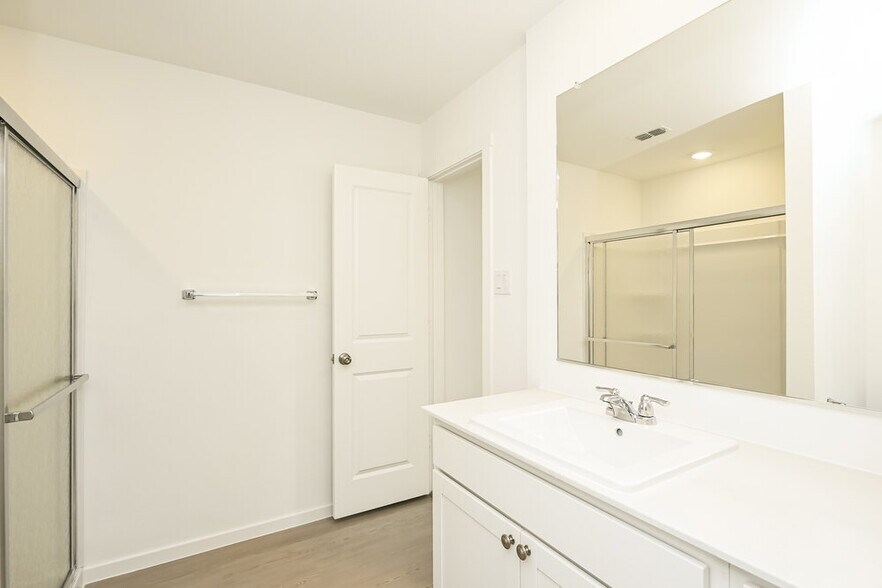 Building Photo - 1644 Limpkin Dr