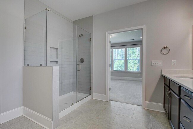 Building Photo - 216 Quimby Hill Dr