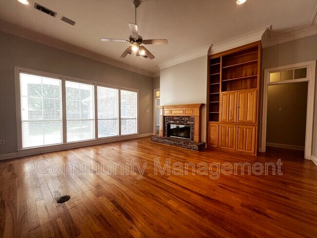 Primary Photo - 6011 Riverbrook Dr