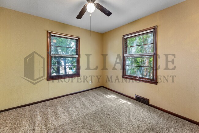 Building Photo - 2923 Evans St