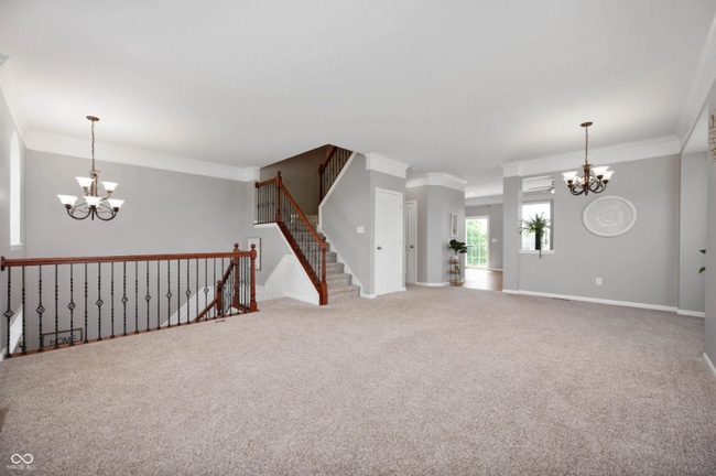 Building Photo - 3546 N Golden Gate Dr