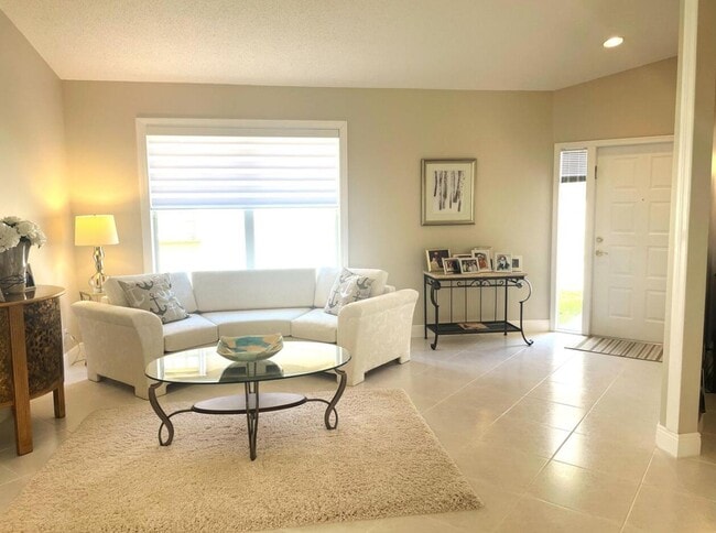 Building Photo - 9731 Cherry Blossom Ct