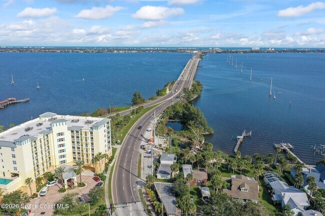 Building Photo - 2700 N Hwy A1A
