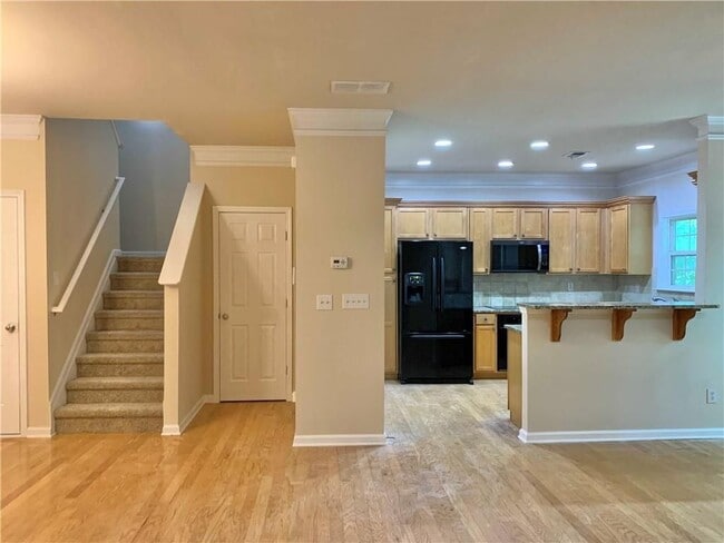 Building Photo - 530 Constellation Overlook SW