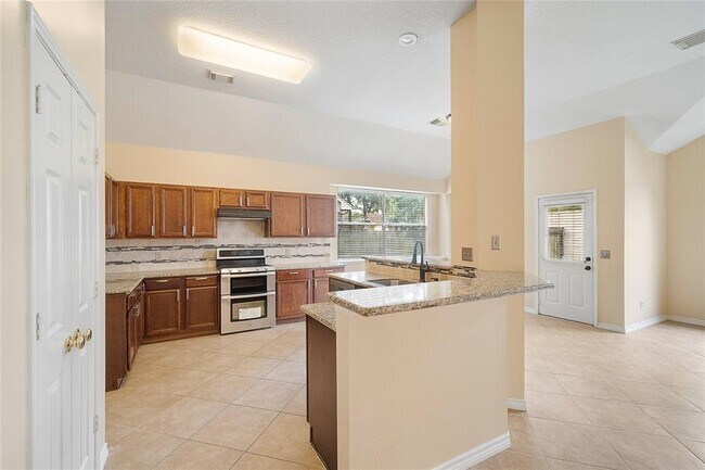 Building Photo - 18423 Cobblestone Dr