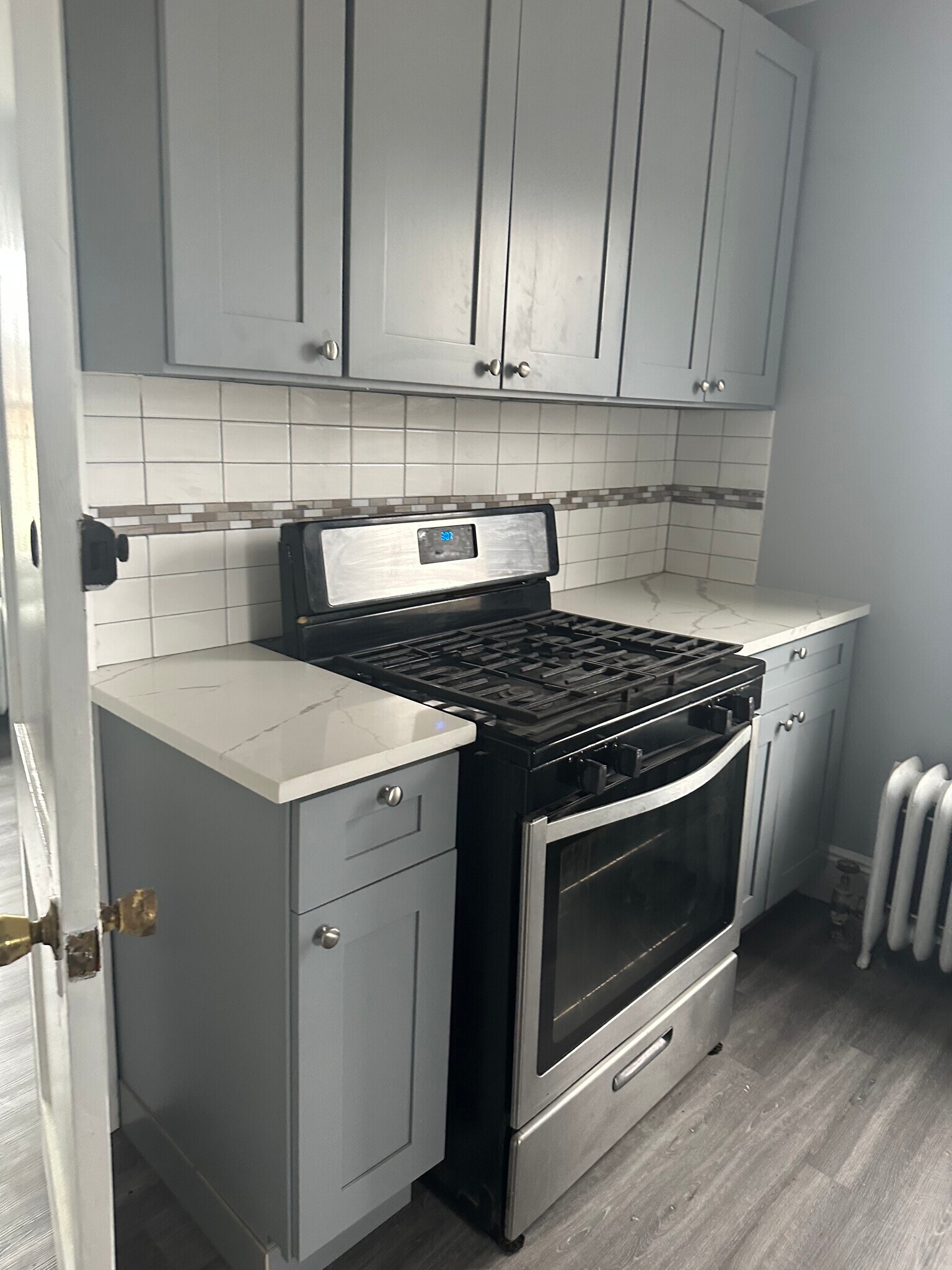 Building Photo - 56 Dobbs Ferry Rd