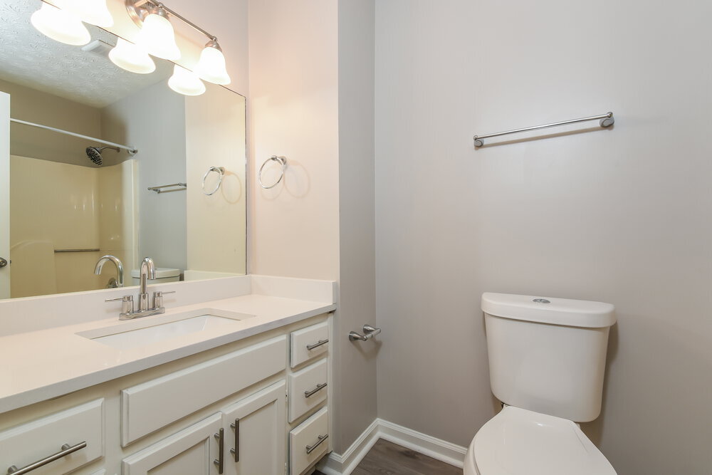 Building Photo - 2721 Candler Ln