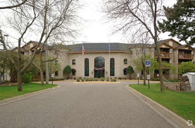 Building Photo - Cedar Pointe Properties