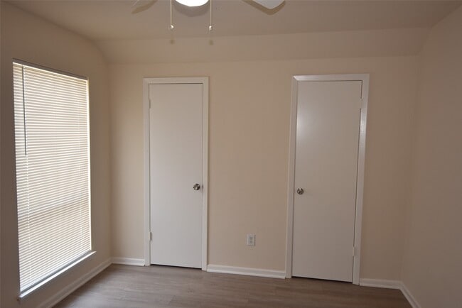 Building Photo - 14410 Muirfield Ln