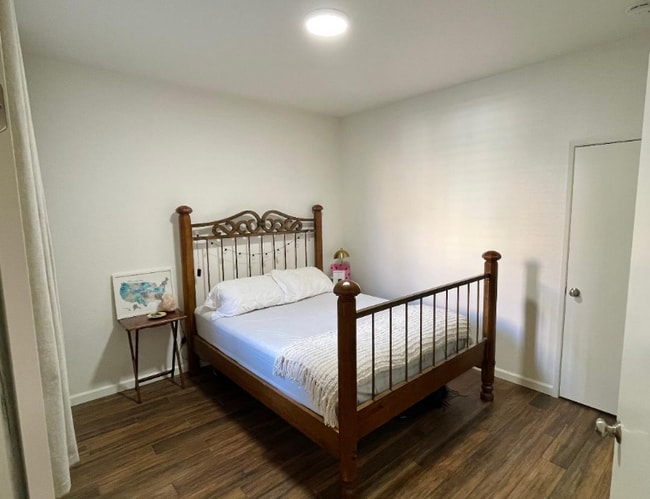 Building Photo - 13803 Pinkard Way