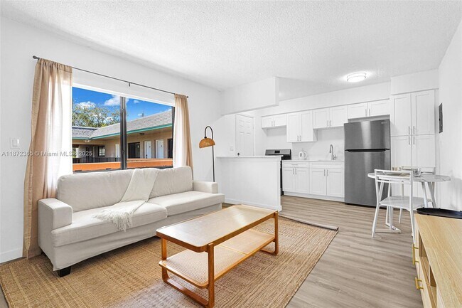 Building Photo - 13210 Memorial Hwy