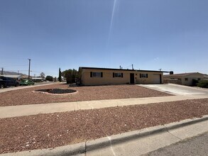 Building Photo - 7201 Armistad Ave