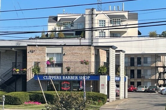 Building Photo - 444 S Ashland Ave