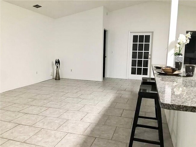 Building Photo - 5419 Stirrup Way