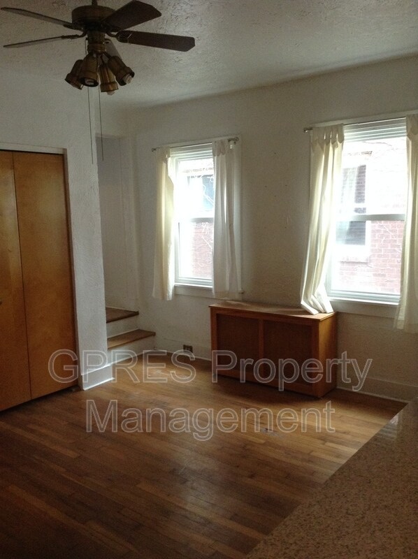 Building Photo - 1316 Wightman St