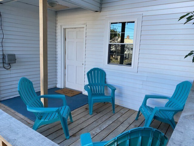 Outside Deck area - 2404 Elm St