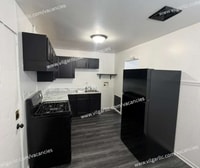 Building Photo - FOR RENT — SPACIOUS 3 BED / 1 BATH HOME