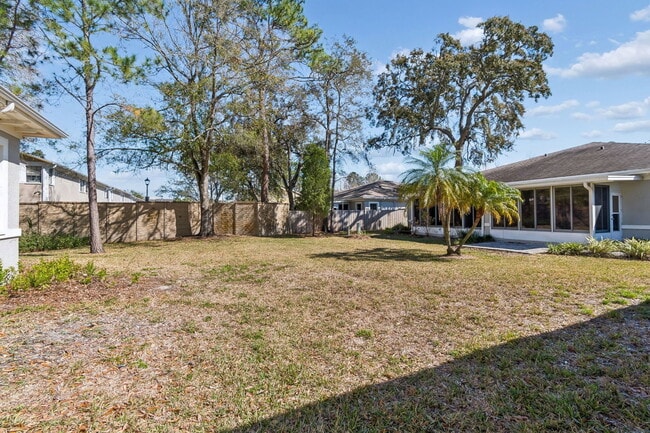 Building Photo - 12715 Taylor Nicolas Dr