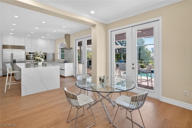 Building Photo - 5541 Harborage Dr