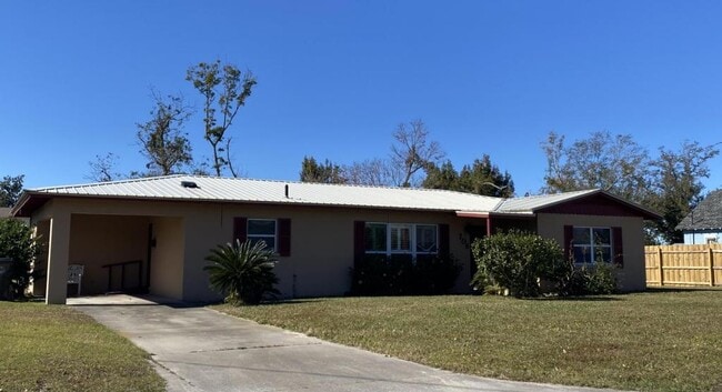 Primary Photo - 706 Indiana Ave