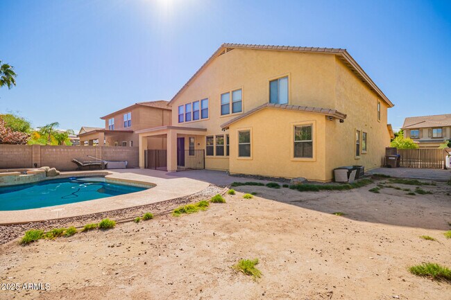 Building Photo - 7842 W Andrea Dr