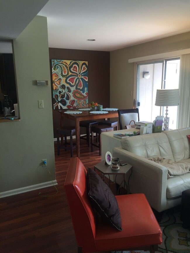 Building Photo - Condo Located at Borden Commons