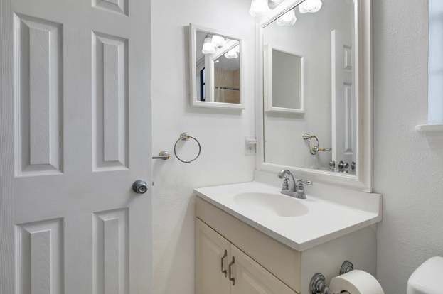 Building Photo - 4321 Snoopy Ln