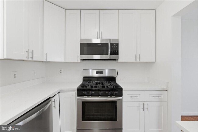 Building Photo - 6129 Kendra Way