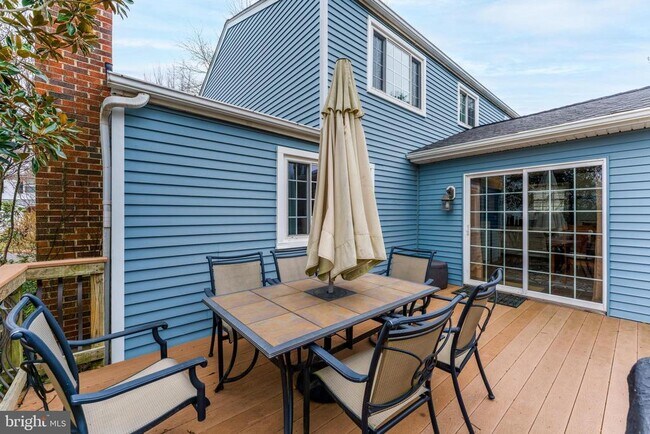 Building Photo - 12918 Framingham Ct