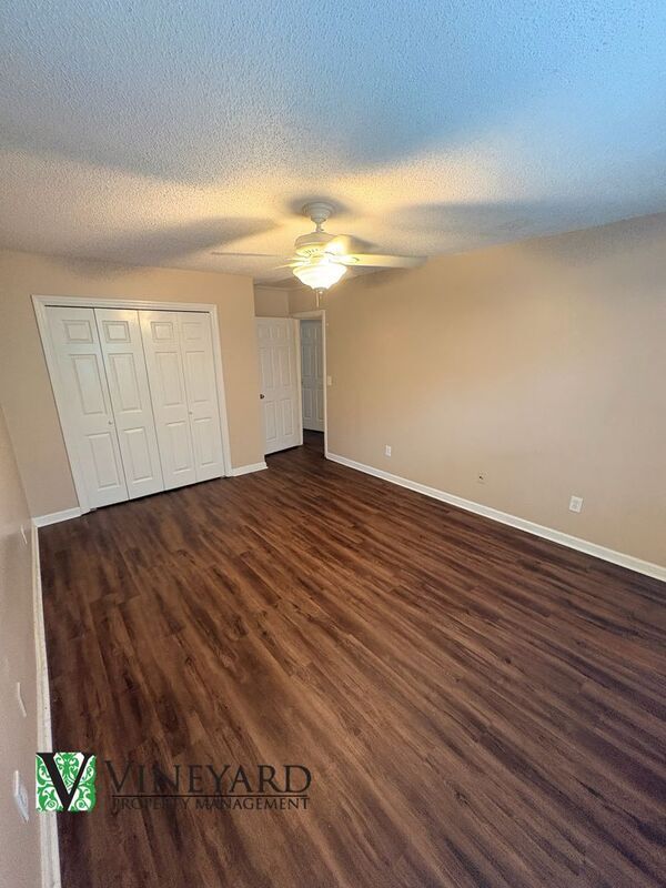 Building Photo - 1065 Sand Wedge Cir